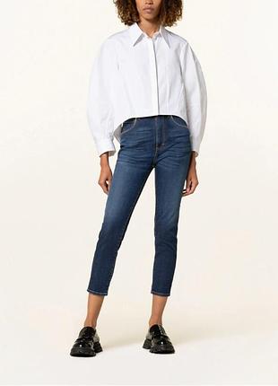 Укорочені джинси