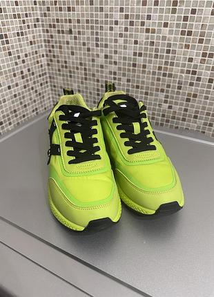 Кросівки john richmond