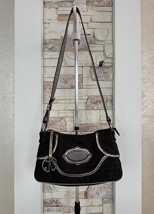 Монограмна сумочка багет coccinelle