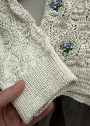 Мила вʼязана кофтинка 2