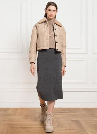 C&a стильна спідниця сіра в рубчик з розрізом