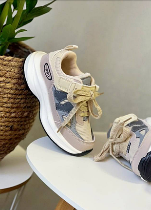 Кроссовки для девочки 2
