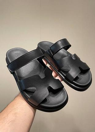 Женские шлепанцы