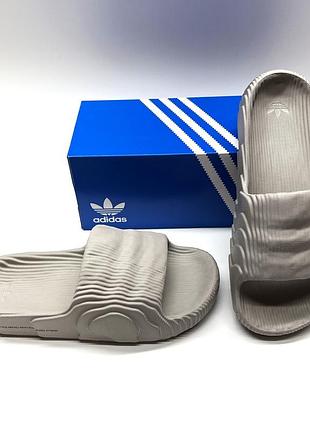 Adidas adilette 22  hq4670