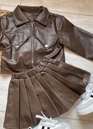 Костюм для дівчинки