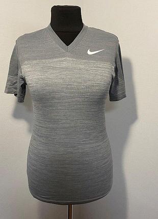 Футболка nike