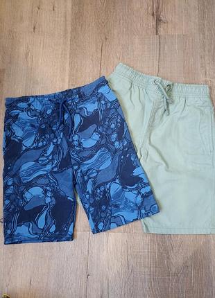 Шорты на мальчика 134 см,новые сток