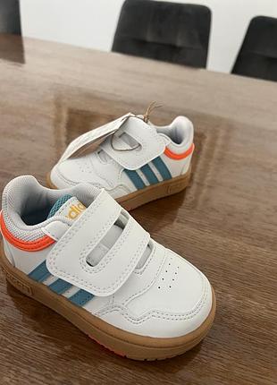 Дитячі кросівки 22 розмір