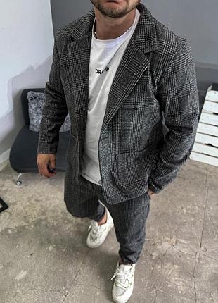 Класичний костюм двійка