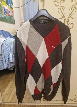 Продам очень милый свитер