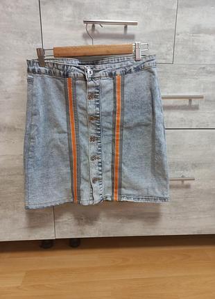 Красивая джинсовая юбочка