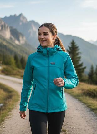 Шотландская мембранная треккинговая куртка дождевик водонепроницаемая софтшел от trespass