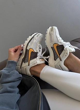 Кросівки nike zoom vomero 5 beige / brown / orange premium