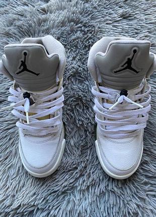 Кросівки nike air jordan 5 40-розмір