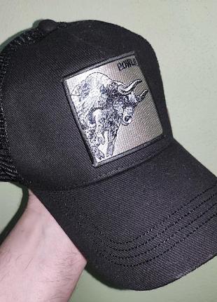 Стильная фирменная бейсболка кепка-тракер от бренда goorin brothers из популярной коллекции animal farm.