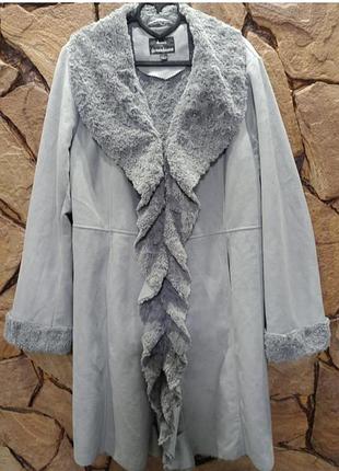 Пальто.
искусственная замша, искусственный мех