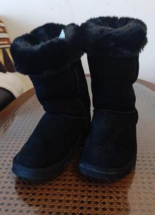 Уги жіночі натуральна замша 36 р.