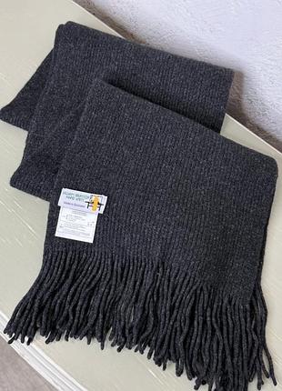 Сірий вовняний шарф із китицями шотландія  william brunton hand knits