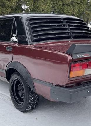 Жалюзи на заднее стекло ваз 2105 жигул козырек