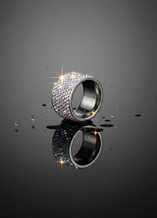 Чарівне широке кільце зі сталі з кристалами swarovski 💎