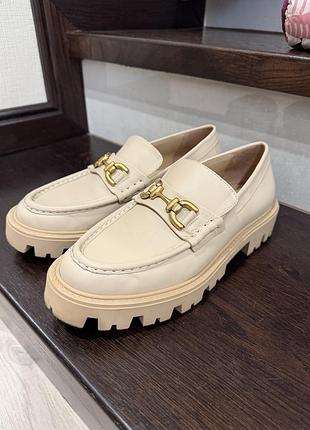 Лофери zara