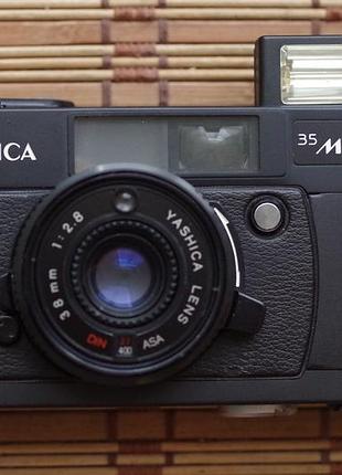 Фотоаппарат yashica 35mf 38mm 2.8 с чехлом