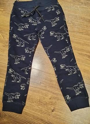 Тепленькие весинне-осенние штанишки на байке для мальчика в темно синем цвете. рост 110. фирмы c&amp;a