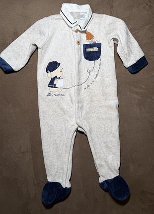 Велюровий чоловічек від chicco