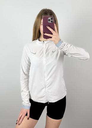Вітровка nike
