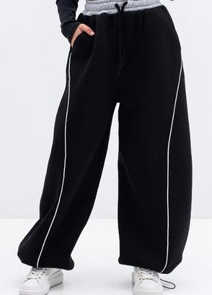 Стильные демисезонные брюки для девушек