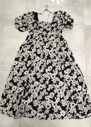 Платье, платье marks &amp; spencer в цветы. состояние идеальное. невероятно красивое платье.
