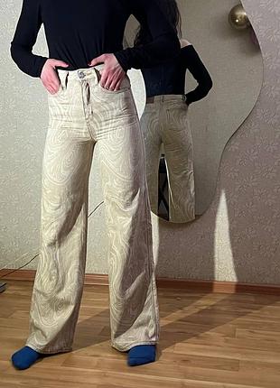 Джинси широкі