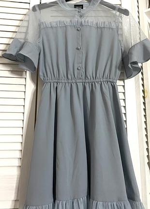 Жіноча сукня