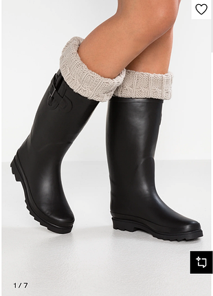 Черные брендовые резинки anna field, приятная на ощупь резина, р42 43, по стельке 28 и 28,5см, высота 32см. цена на сайте 5097 (2500грr).