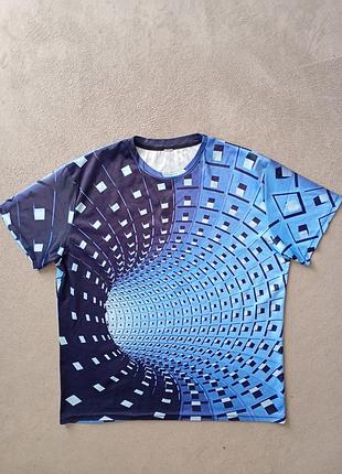 Футболка с принтом бесконечность.