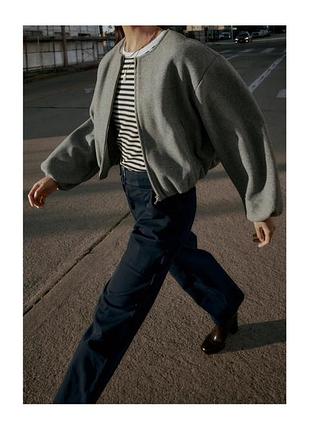 Коротка куртка zara м'яка куртка бомбер сіра куртка на блискавці сірий бомбер на блискавці мʼякий бомбер на змійці мінімалістичний бомбер однотонний