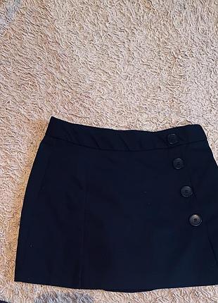 Елегантна спідниця-шорти