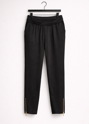 Брюки жіночі чорні прямі