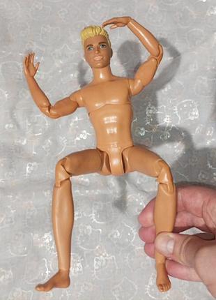 Кукла шарнирная кен mattel 2019