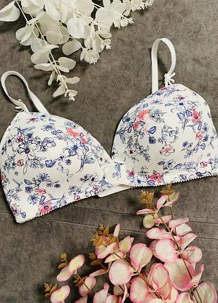 Жіночий бюстгальтер в квітковий принт в розмірі 85c з push up