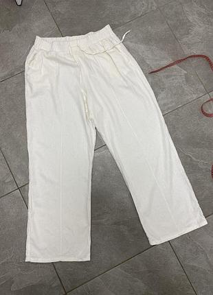 Білі лляні штани