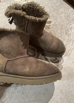 Жіночі ugg