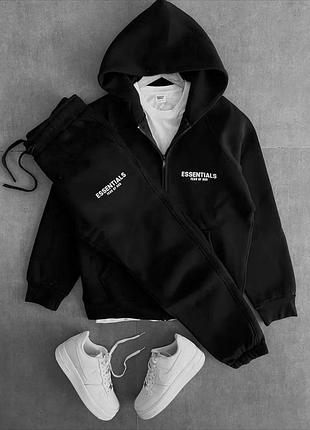 Чоловічий спортивний костюм essentials