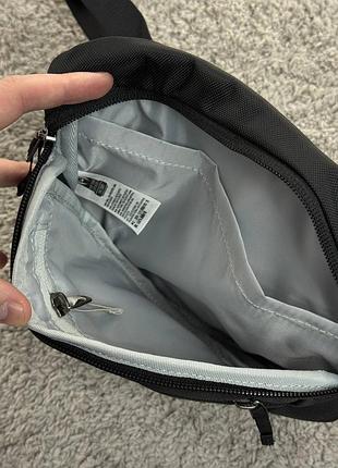 Месенджер arcteryx black 4