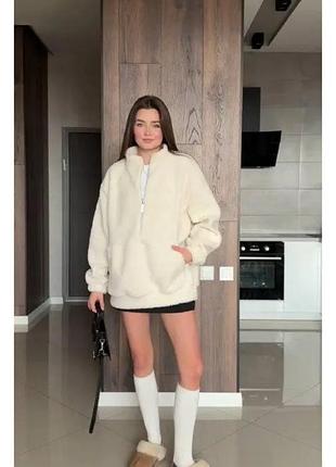 Женское худи; цвета - кэмэл, молоко и черный; размеры: 42-46 (версайз) ;