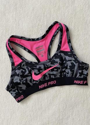 Спортивний топ nike на 8-10р.