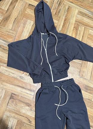 Костюм спортивний українського бренду сірий жіночий