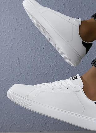 Чоловічі кросівки 2