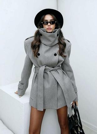 Пальто женское зима, золотистая жара весна