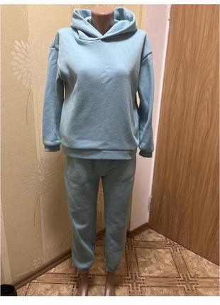 Костюм теплий мʼята колір